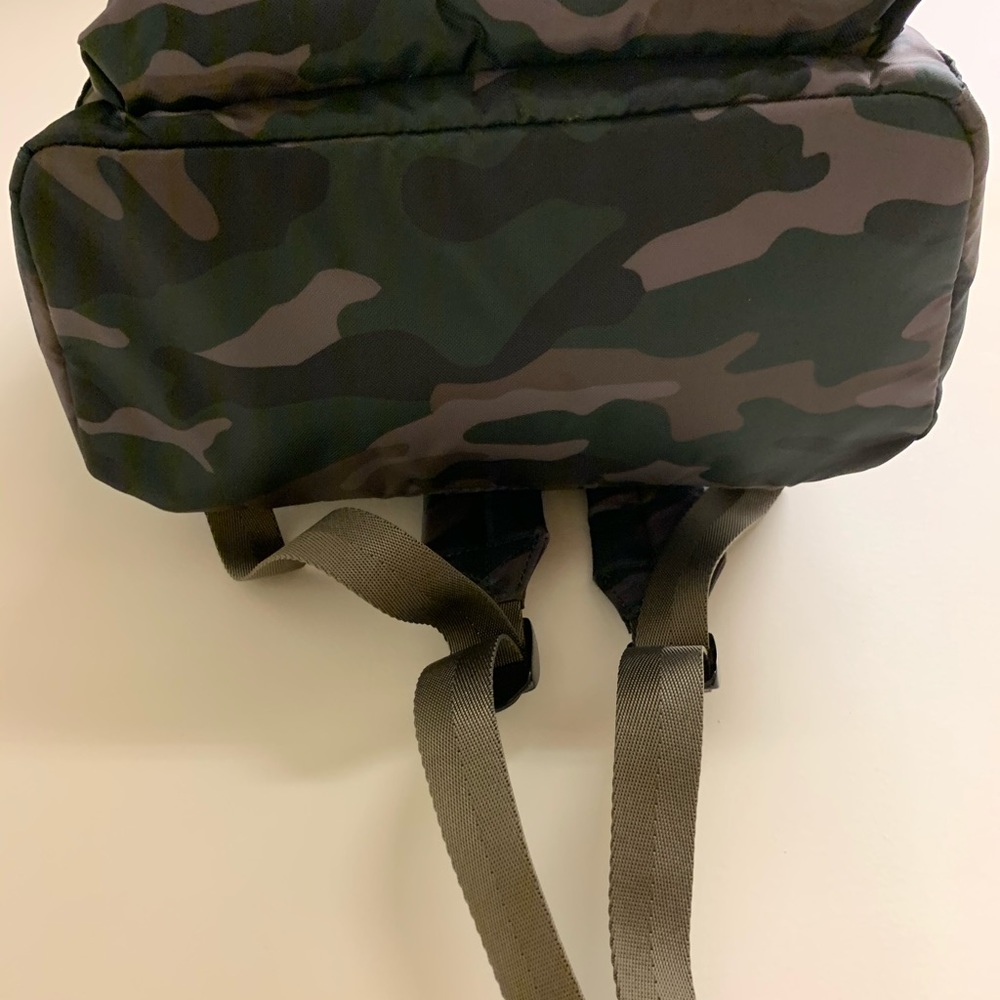 Camo Nylon Backpack - Picture 3 of 6